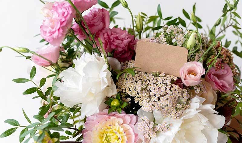 ON-DEMAND SERVICES THAT MAKE A DIFFERENCE Vincci Alfama 4* Lisbon ON-DEMAND SERVICES THAT MAKE A DIFFERENCE Vincci Alfama 4* Lisbon